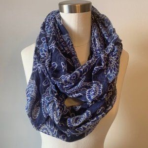 Blue patterned lightweight infinity scarf